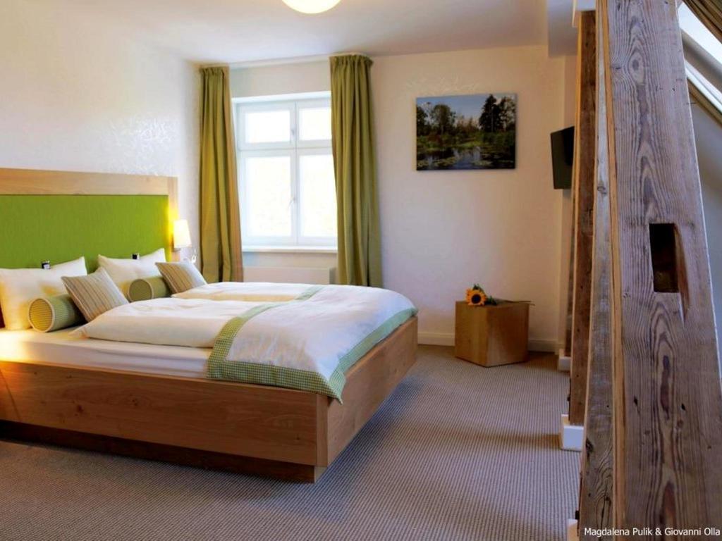 Hotel Und Restaurant Am Peenetal Liepen  Номер фото