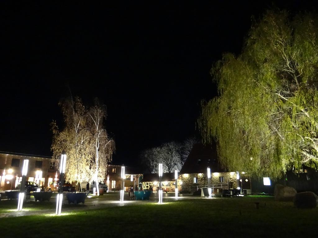 Hotel Und Restaurant Am Peenetal Liepen  Экстерьер фото