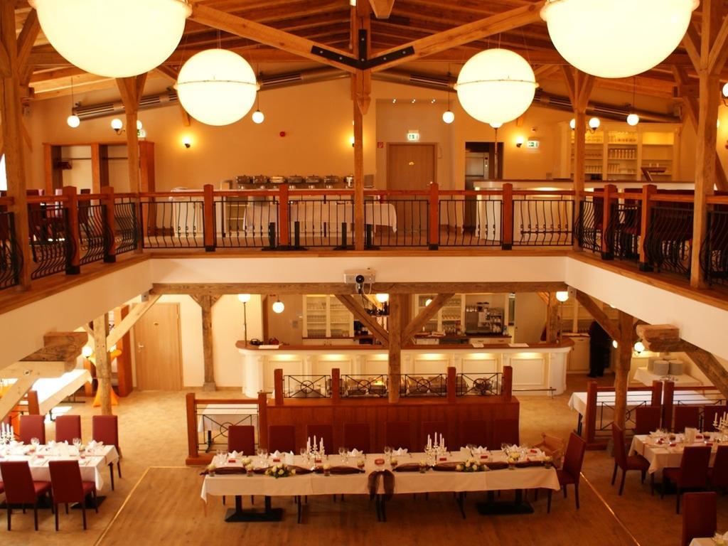 Hotel Und Restaurant Am Peenetal Liepen  Экстерьер фото