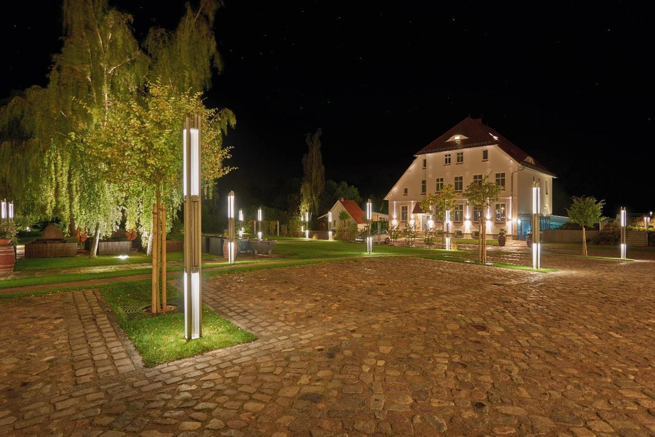 Hotel Und Restaurant Am Peenetal Liepen  Экстерьер фото